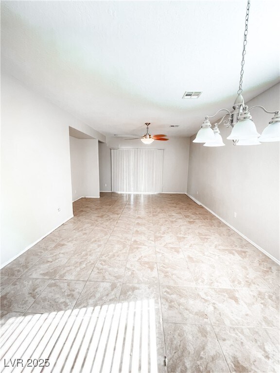 Foto del edificio - 6155 Saddle Horse Ave