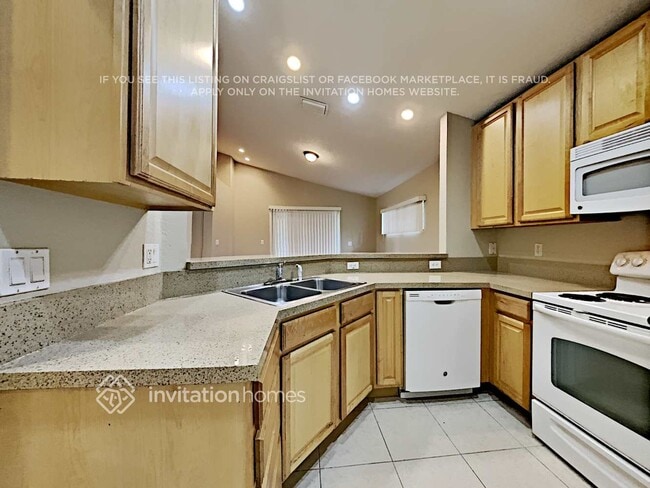 Foto del edificio - 5216 N Indiana Ave