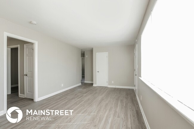 Foto del edificio - 1913 Finchley Dr