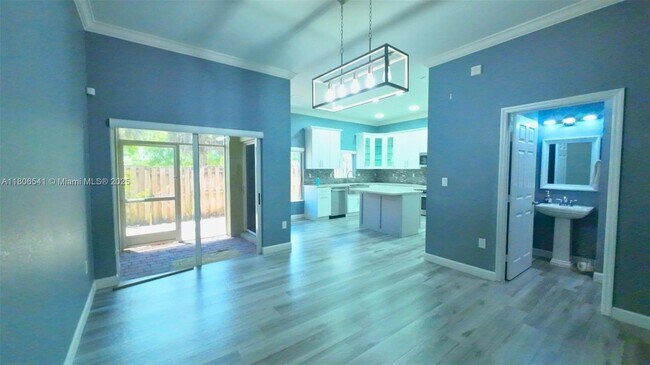 Foto del edificio - 2352 SE 16th Terrace