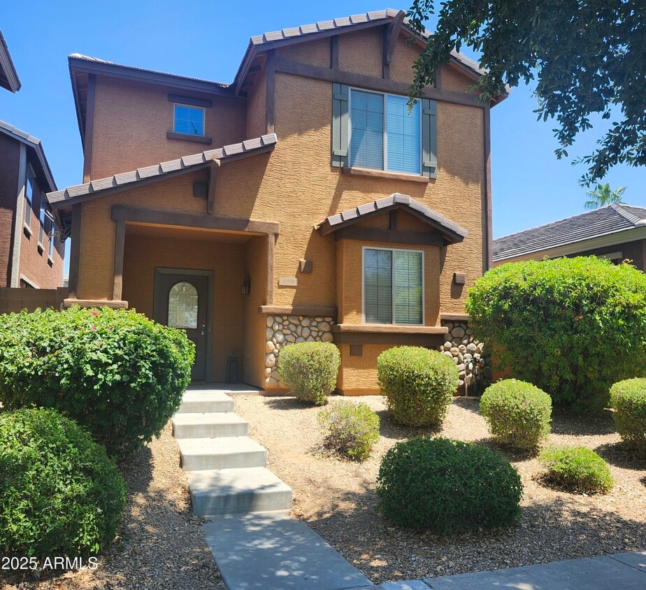 Primary Photo - 4390 E Renee Dr