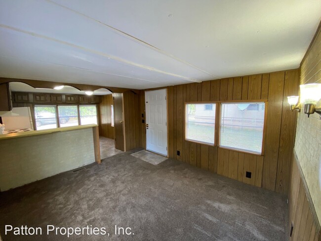 Building Photo - 3976 Leesburg Rd
