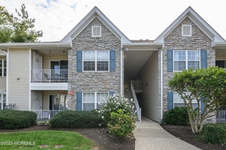 Building Photo - 430 Wedgewood Cir