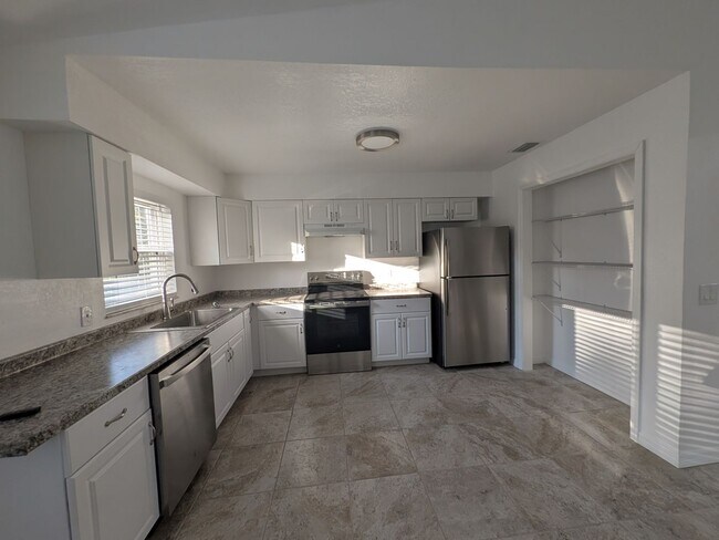 Foto del edificio - Nice 2/2 duplex in Crystal River