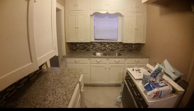 Kitchen with granite - 2416 NW 11th St