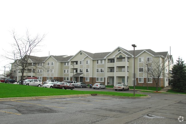 Building Photo - Rolling Prairie