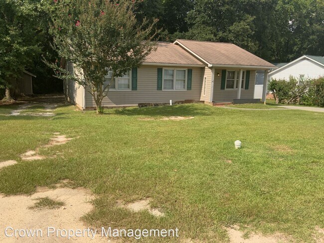 Building Photo - 3 br, 1.5 bath House - 114 Meadow Wood Drive