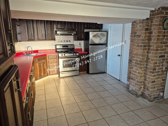 Foto del edificio - 451 Maplewood Ave