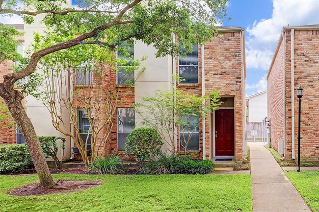 Building Photo - Houston Association of Realtors