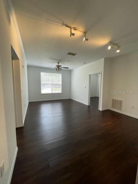 Foto del edificio - 4221 W Spruce St