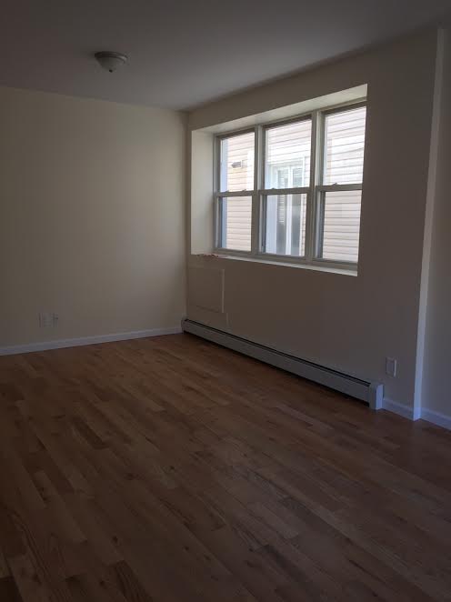 Primary Photo - 2740 E 26th St