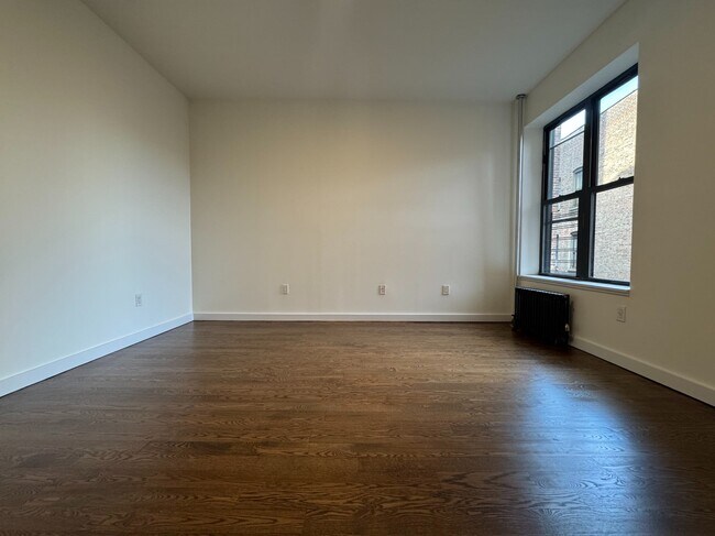 Foto del edificio - 452 Fort Washington Ave