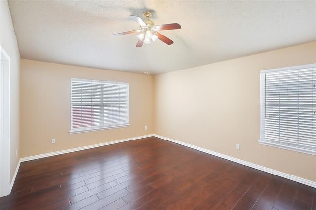 Foto del edificio - 4721 Sea Ridge Dr