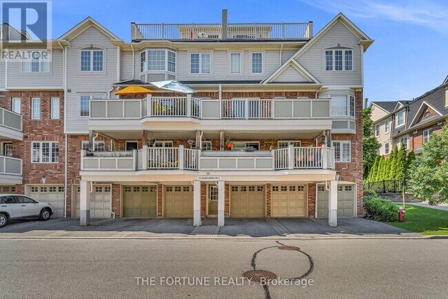 Building Photo - 720 Neighbourhood Cir