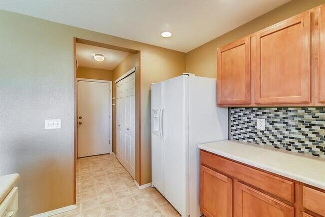 Foto del edificio - 1202 Intrepid Drive, Fort Collins, CO, 80526