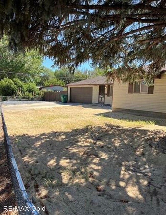 Building Photo - 3 br, 1 bath House - 1509 1st Street