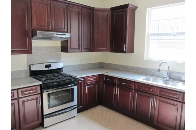 Foto del diseño de interior - 1801-1805 W 5th St