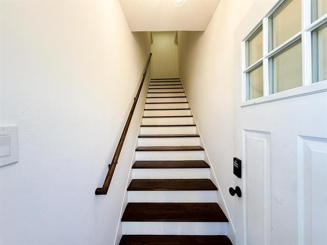 Foto del edificio - 4114 Junius St