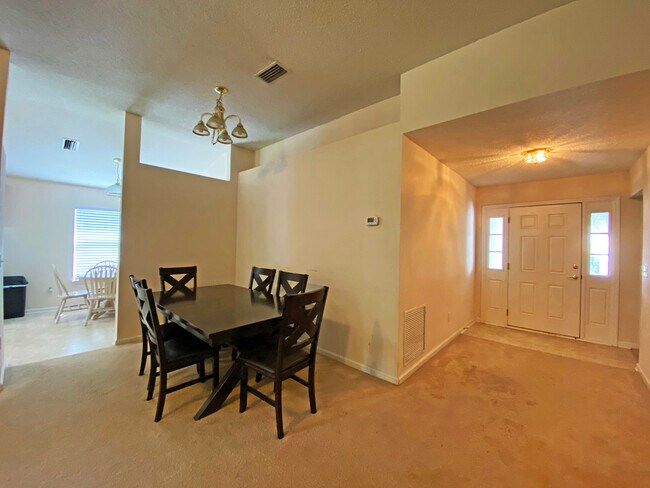Building Photo - Four bedroom home in Lofton Pointe!