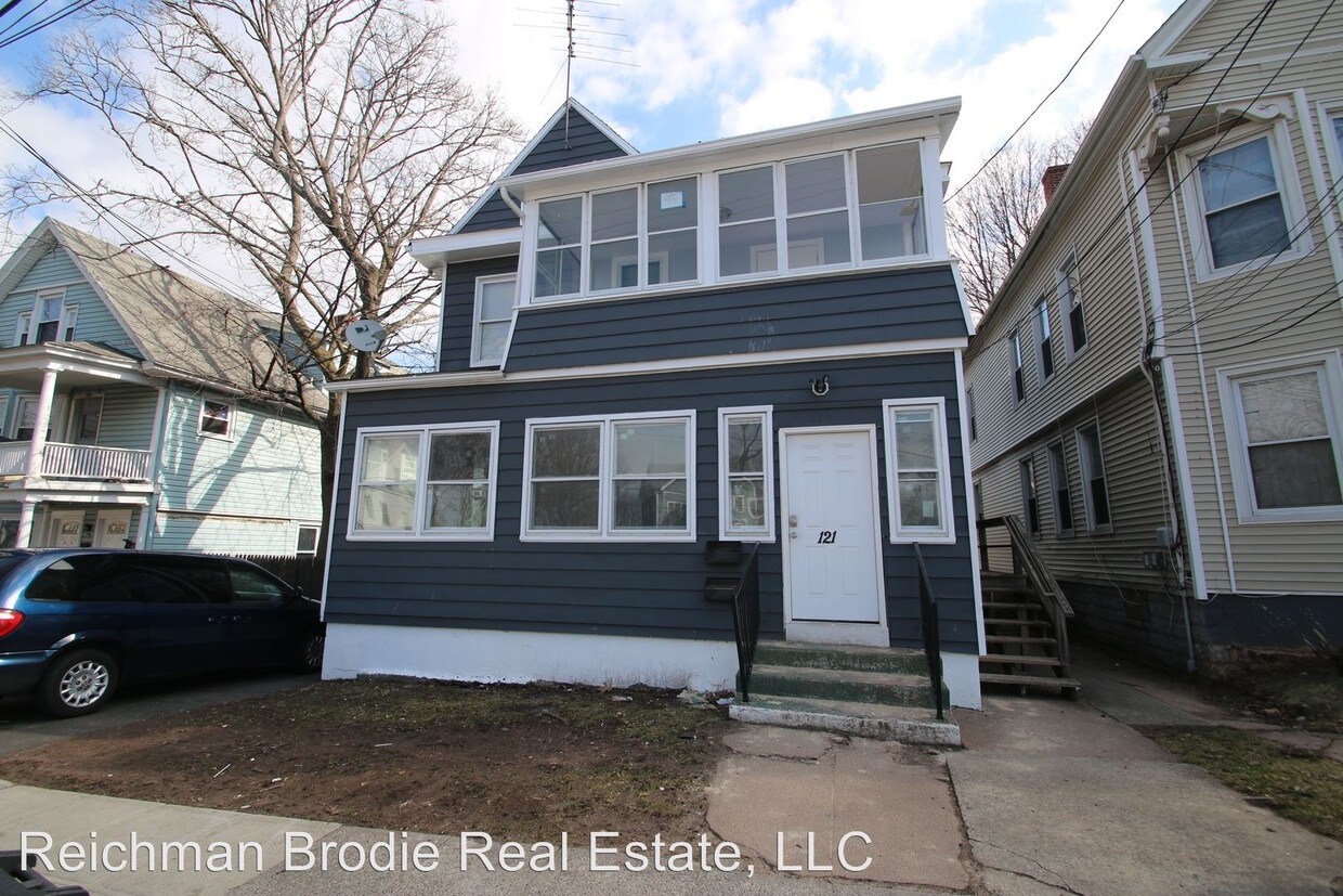 121 Fairmont Ave, New Haven, CT 06513 Apartment for Rent in New Haven