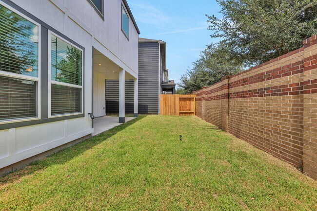 Building Photo - 3110 Millwork St