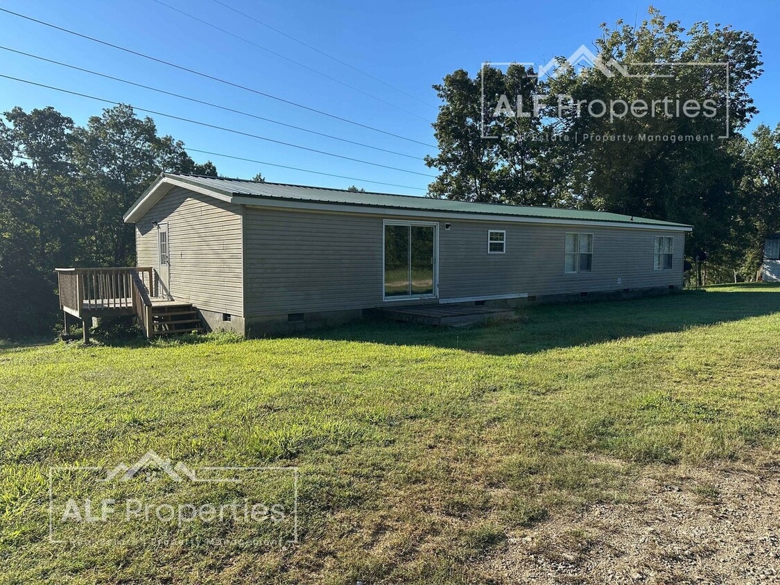 Primary Photo - Private 3-Bedroom Home on Hideaway Mountai...