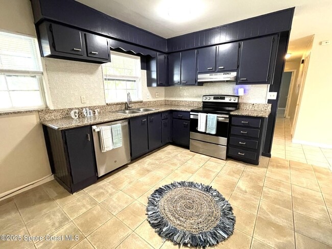 Foto del edificio - 1148 N Singleton Ave