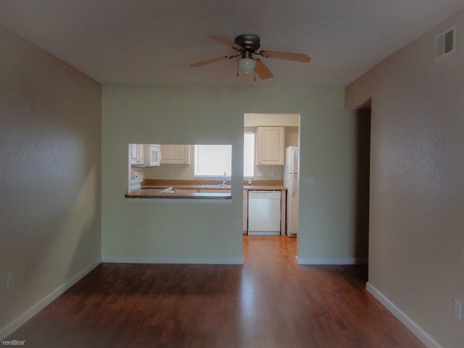 Building Photo - 7905 Sunshine Palm Way