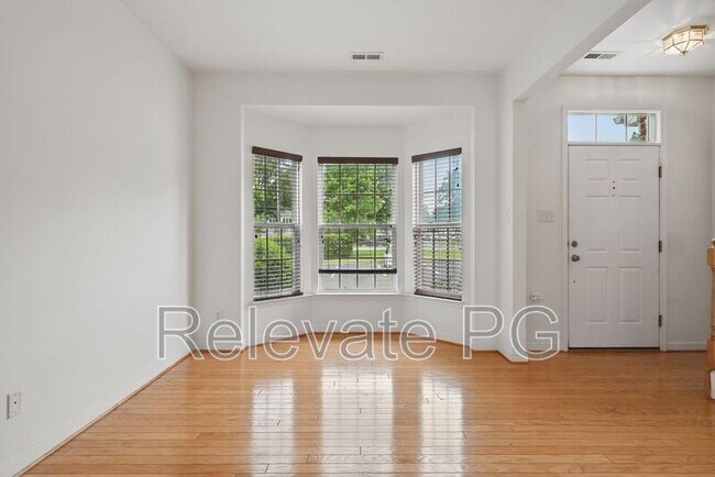 Foto del edificio - 4321 Meredith Creek Dr