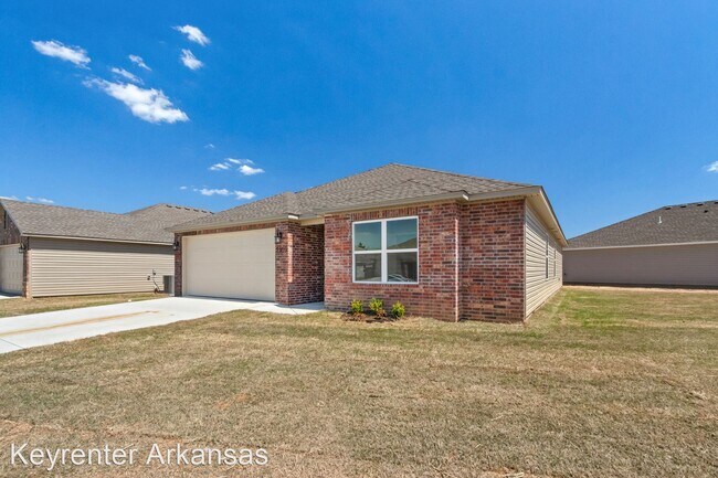 Building Photo - 4 br, 2 bath House - 2109 E Fennec St