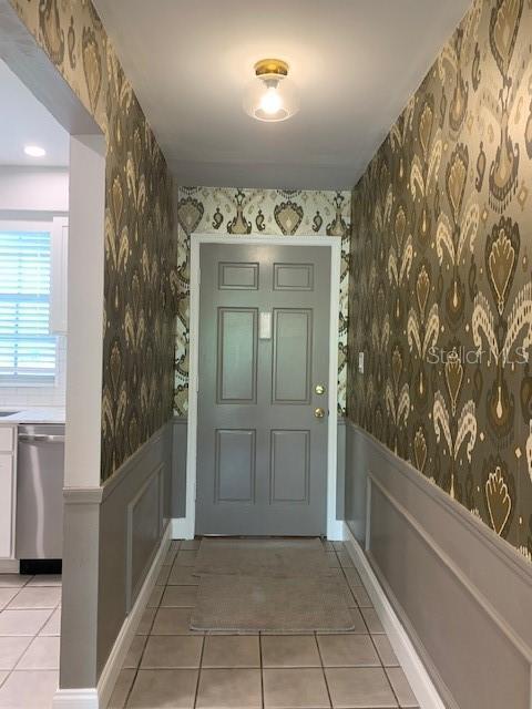 Foto del edificio - 1250 S Denning Dr