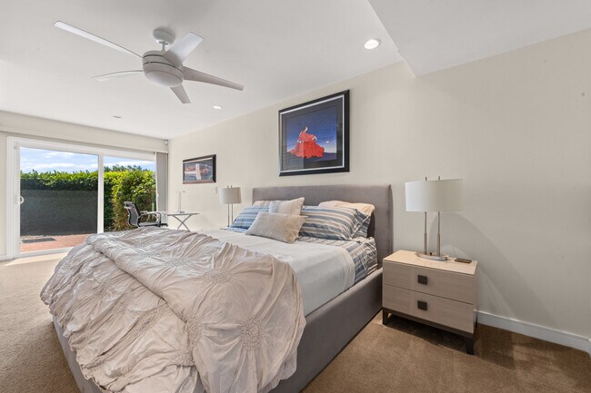 Building Photo - 7025 Estrella De Mar Rd