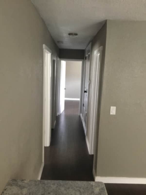 Building Photo - 2712 Palmetto Dr