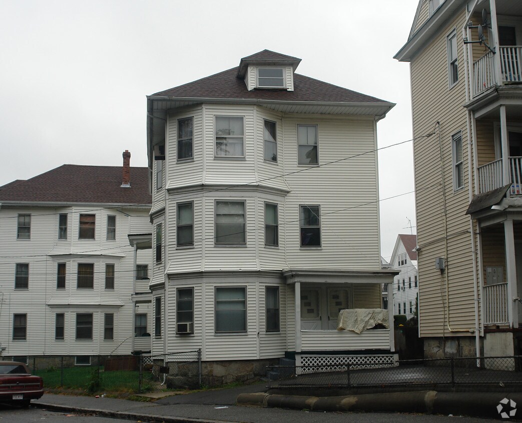 Building Photo - 7-9 Erving Ave