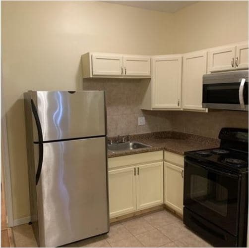 Photo - 1206 W Airdrie St (Philadelphia, PA) Apartment