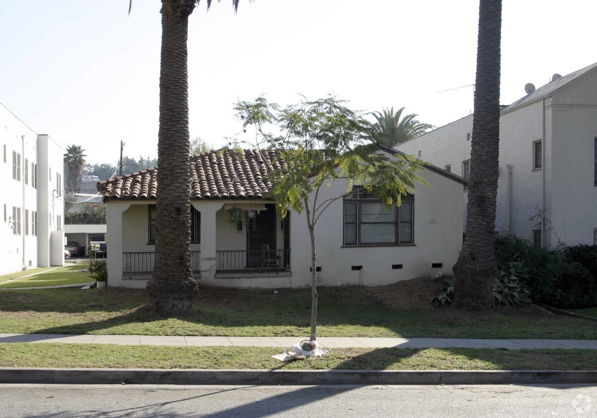 Foto principal - 124 Carr Dr