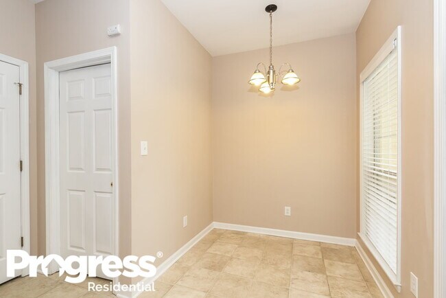 Building Photo - 53 High Point Cir