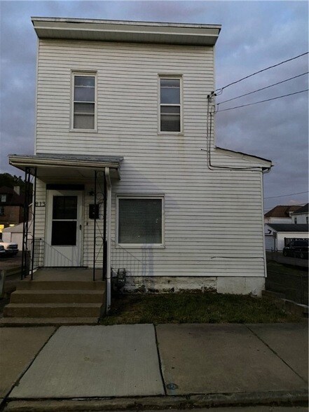 Primary Photo - 813 Dohrman St