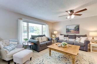 Building Photo - 1314 Pole Coffee Cir