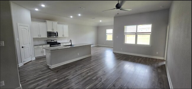 Foto del edificio - 820 Calhoun Dr