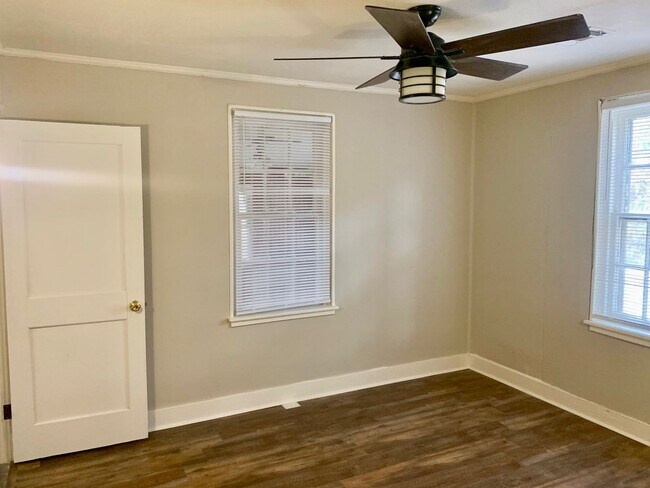 Foto del edificio - 4 Bedroom 2 Bath – FOR RENT!