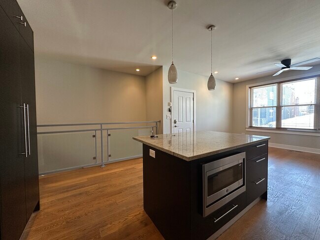 Foto del edificio - 1263 N Honore St