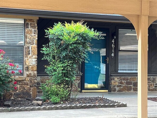 Foto del edificio - 4614 Evergreen Ct