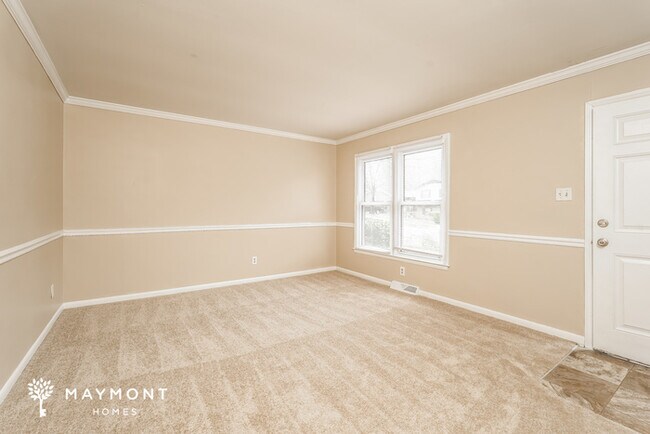 Foto del edificio - 355 Parkwood Ave