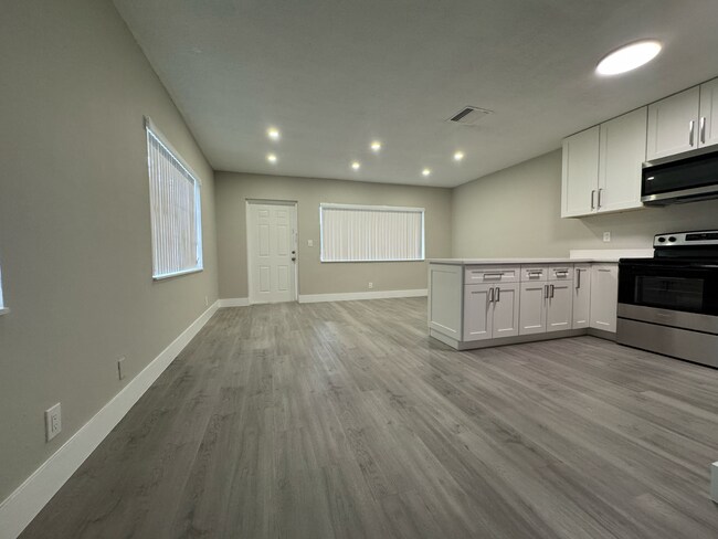 Building Photo - ACS 1903 LLC