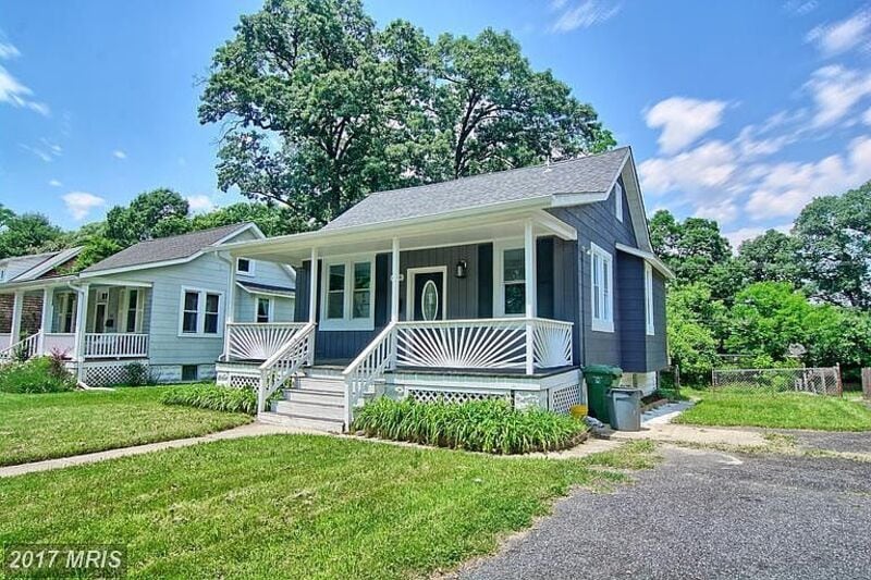 Primary Photo - 4308 Mainfield Ave