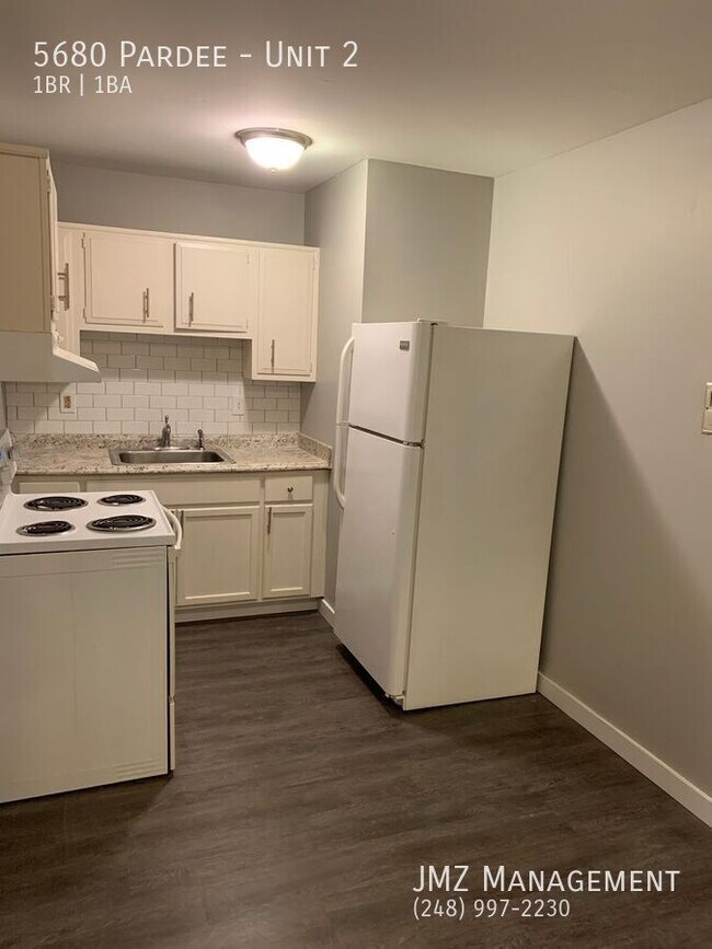 Foto del edificio - 5680 Pardee-Unit 2