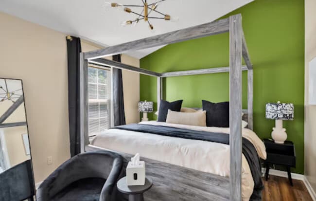 Foto del edificio - 4304 Somerset Valley Ln