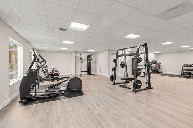 Building Photo - The Residences at Stone Creek