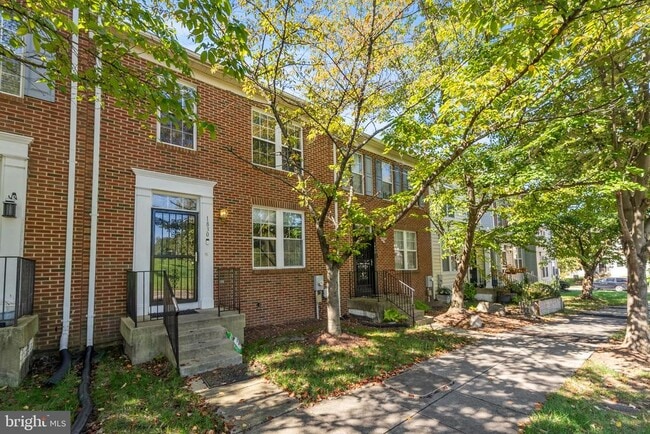 Building Photo - 1830 Webster Pl SE
